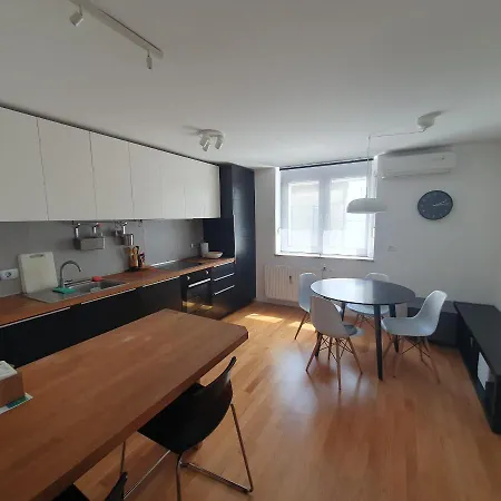 Katka * 卢布尔雅那