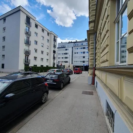 Katka Apartment *